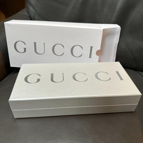 Gucci Card Case with Horsebit in Limited Edition Gift Box with Oversized Playing - Picture 4 of 16